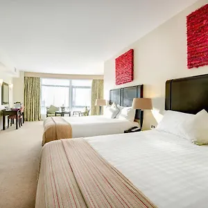 4* Hotel International