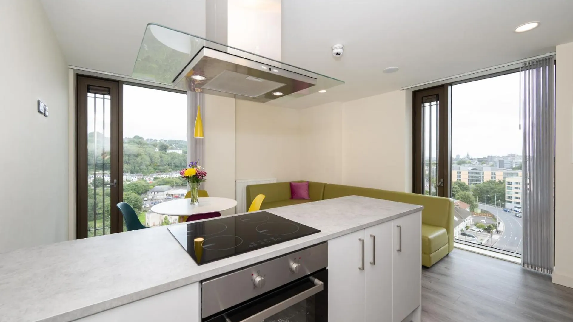 Crow'S Nest - Ucc Summer Beds Cork Apartamento